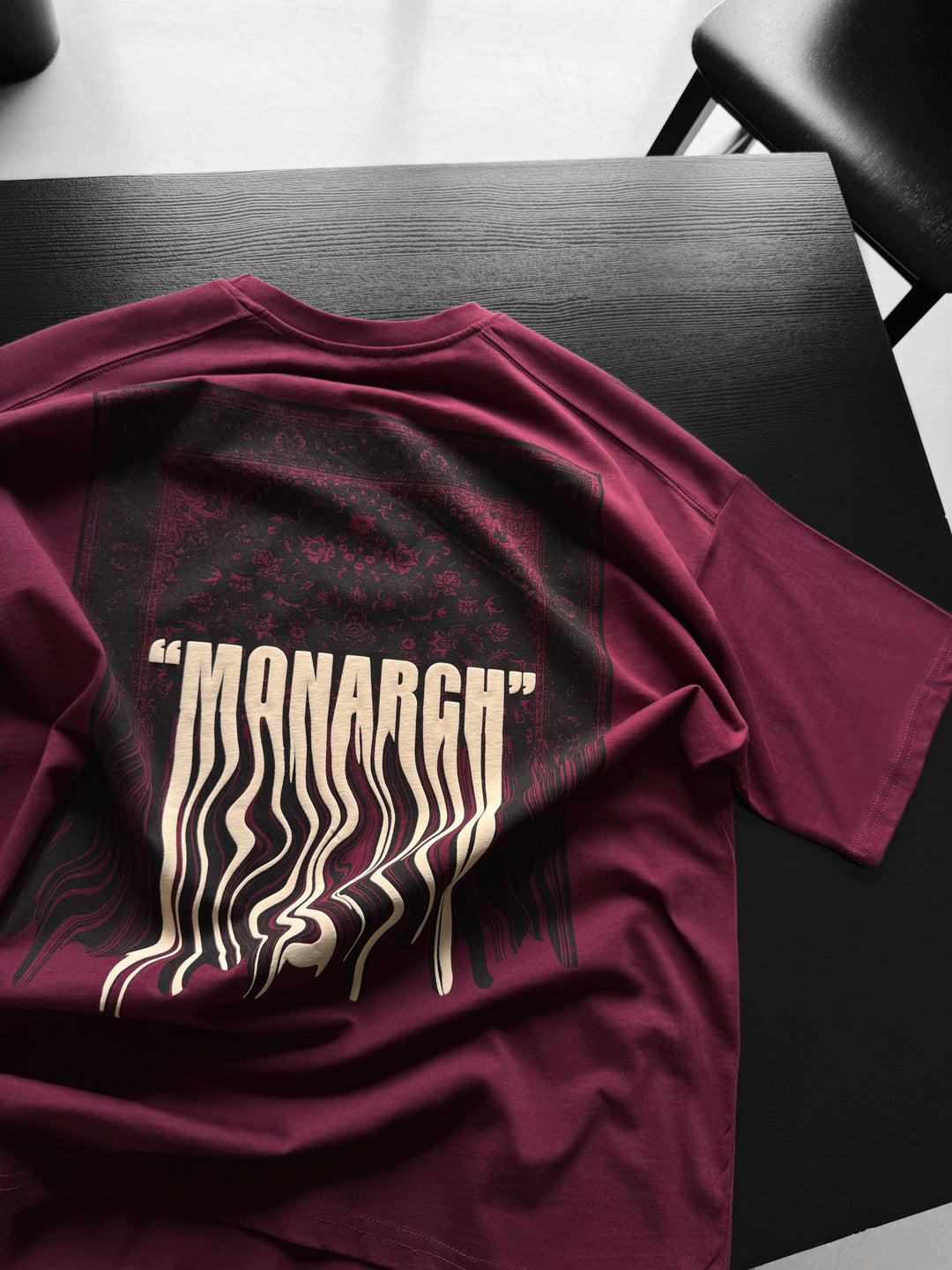 Oversize "Monarch" T-Shirt - Port Royale