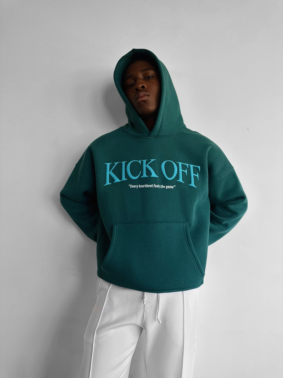 Oversize "KICK OFF" Hoodie - Sea Moss