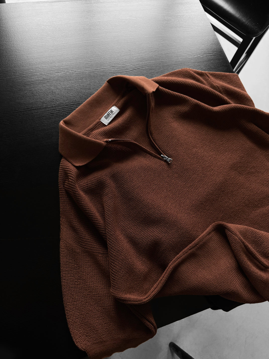 Oversize Zipper Knit Polo T-shirt - Dark Brown