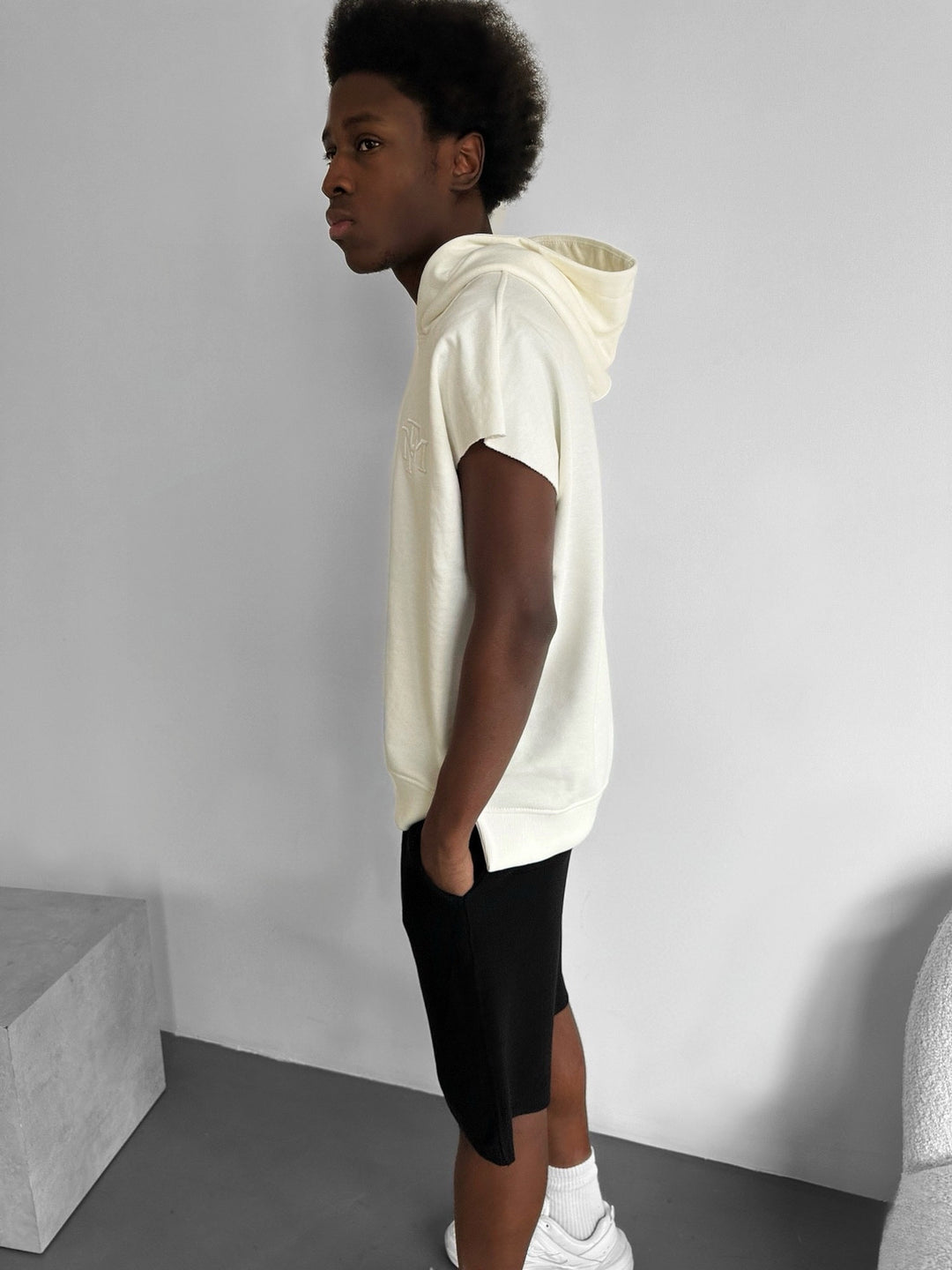 Loose Fit Sleeveless Hoodie - Ecru