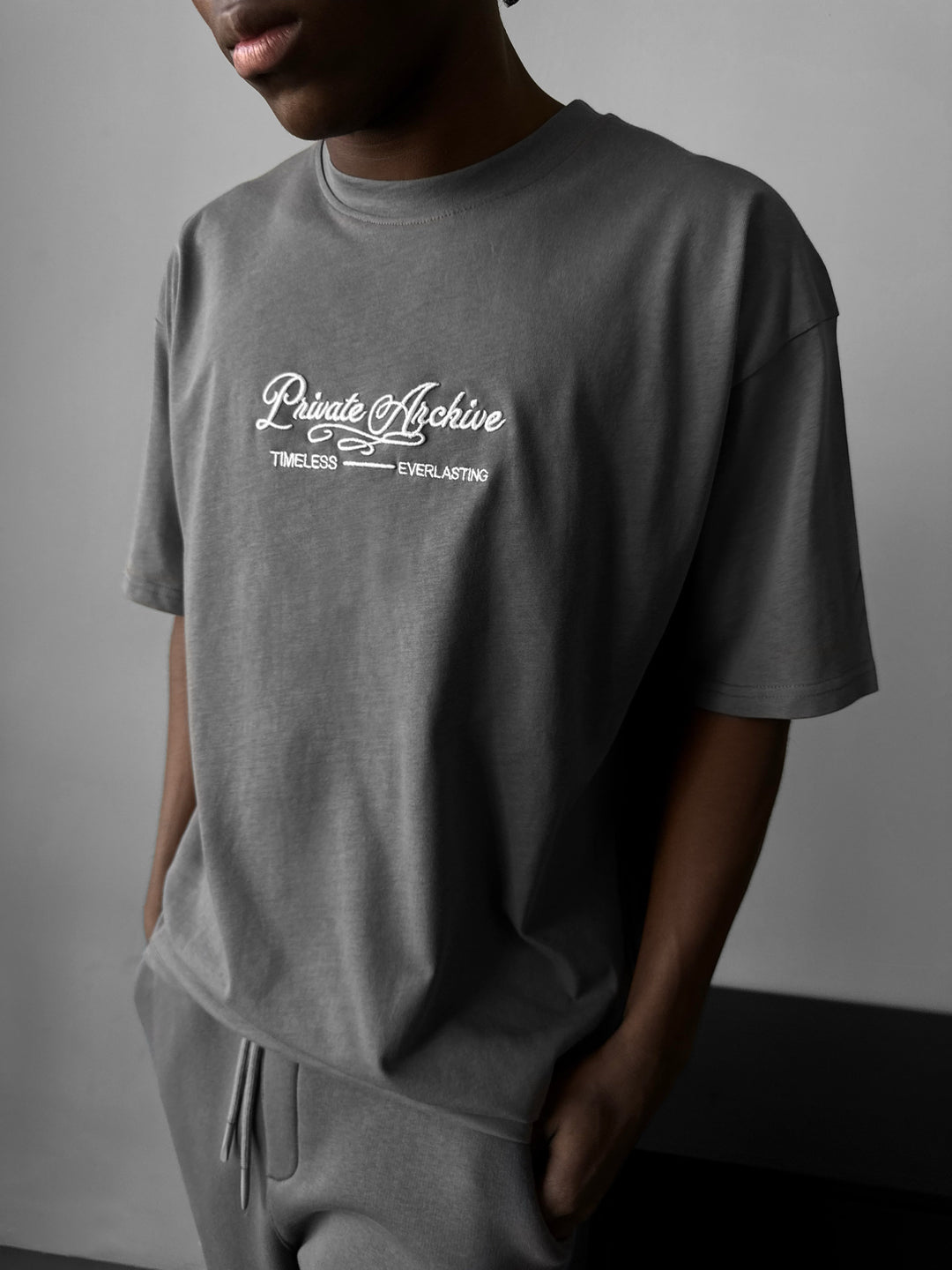 Oversize Private Archive T-Shirt - Anthracite