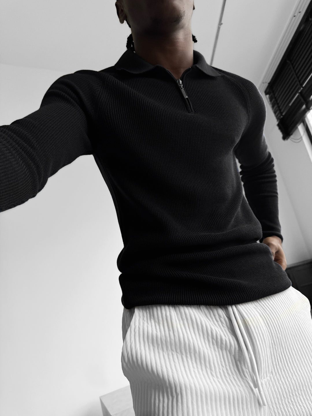 Slim Fit Knit Zipper Polo Sweater - Black