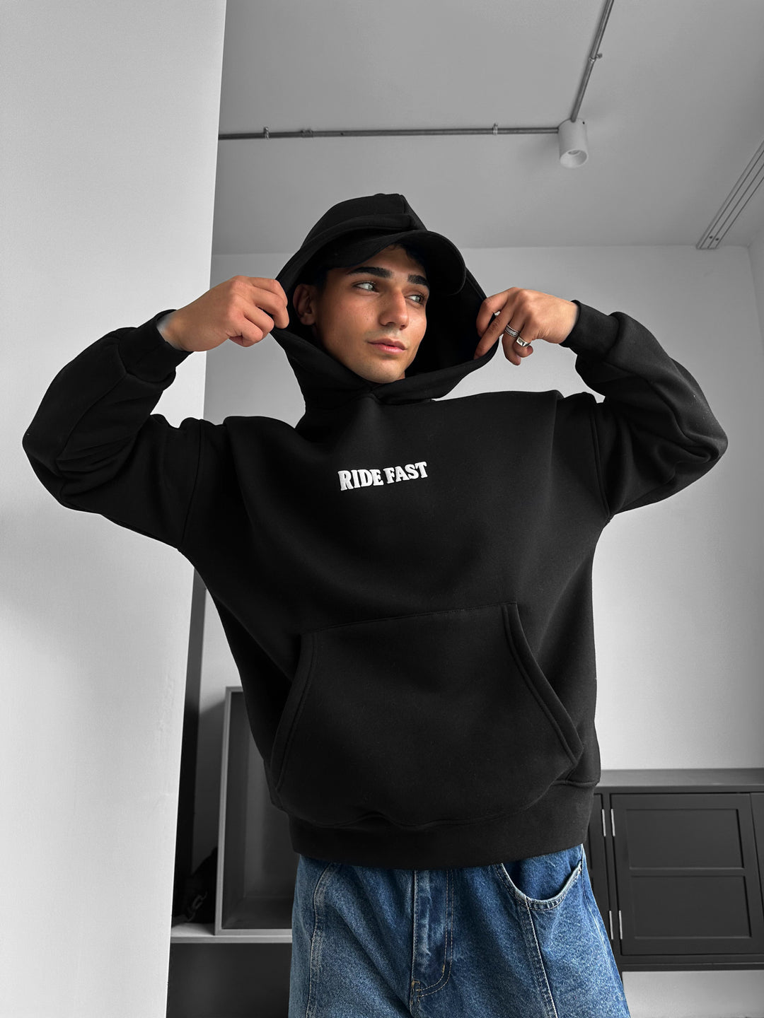 Oversize Ride Fast Hoodie - Black