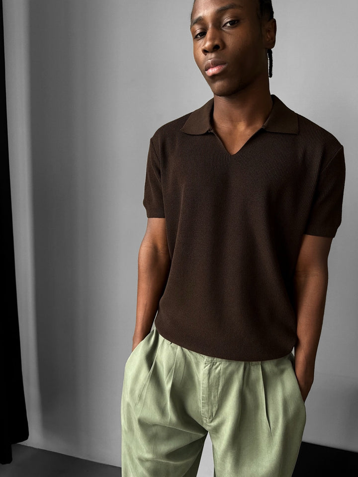 Loose fit fine knit collar T-Shirt - Dark Brown