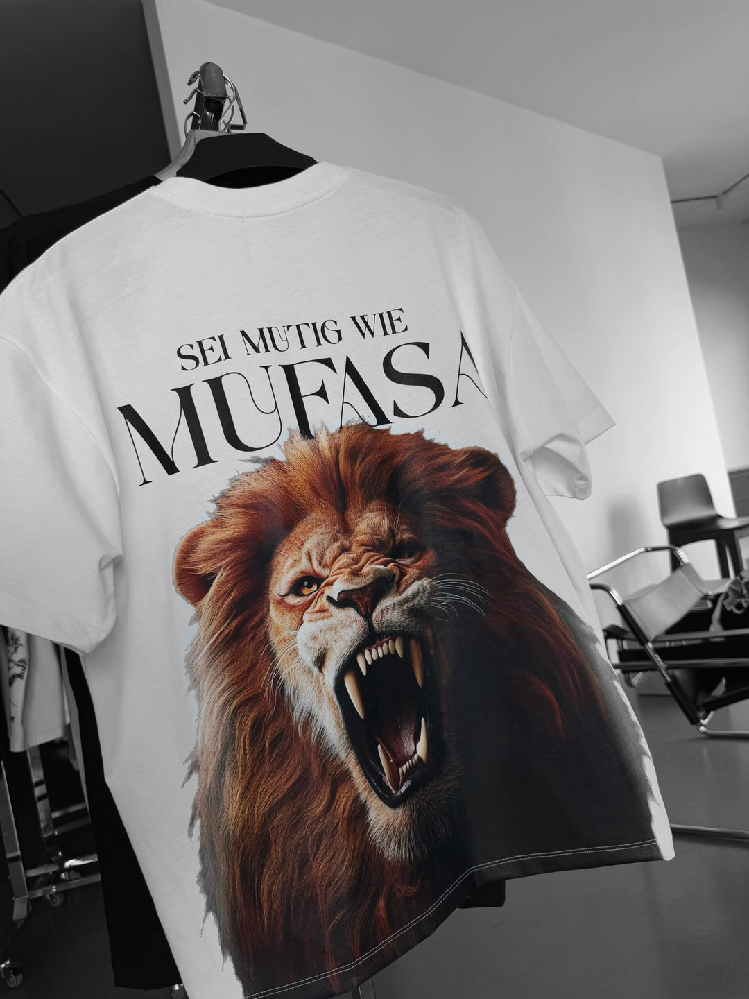 Oversize Lion T-Shirt - Ecru