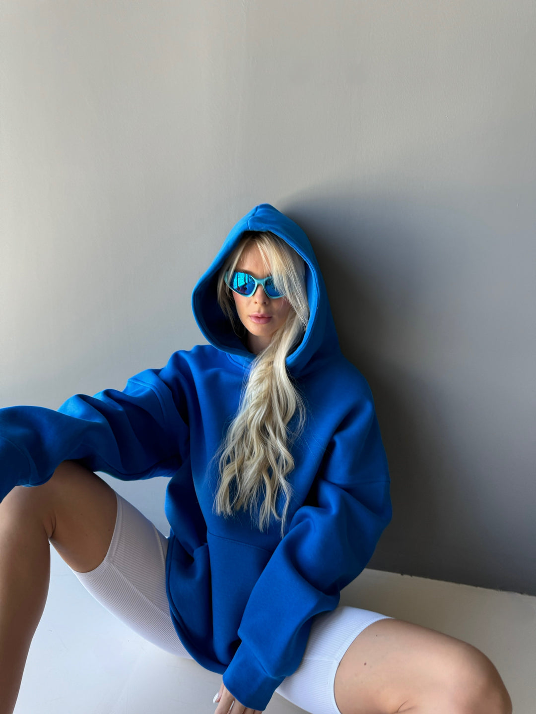 Oversize Basic Hoodie - Surf The Web
