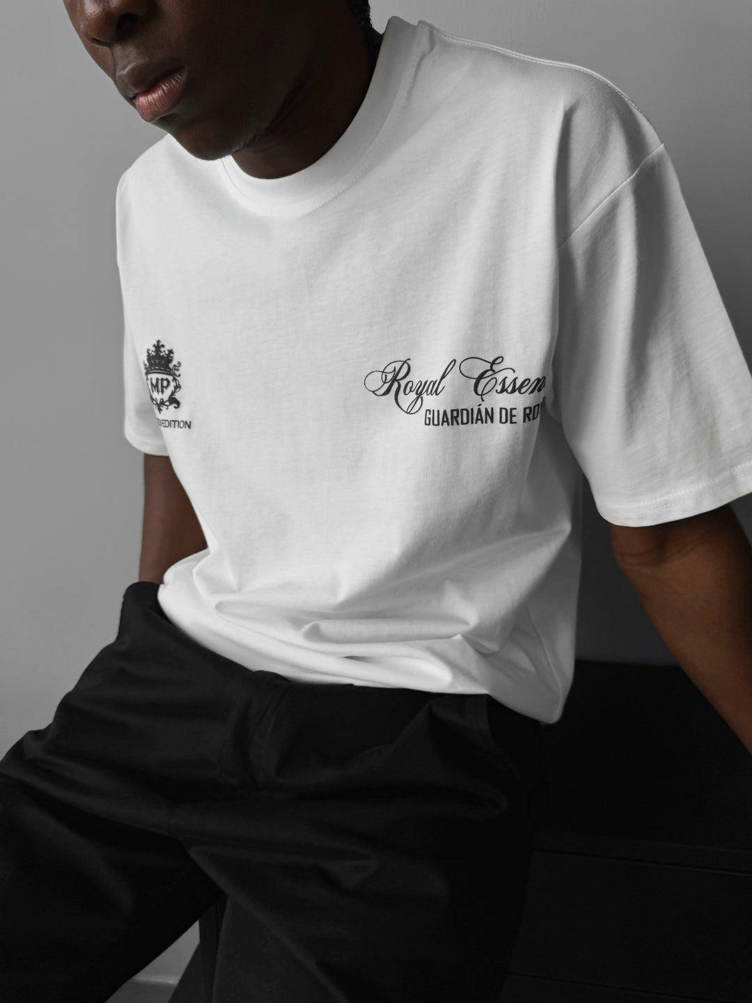 Oversize Royale Essence T-Shirt - Ecru