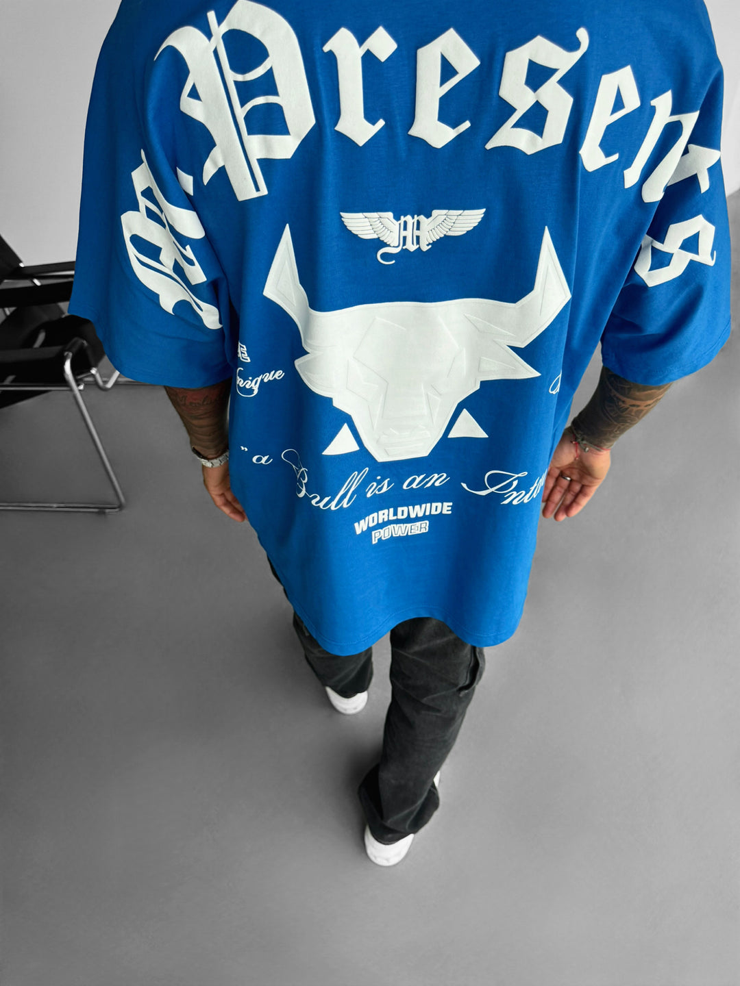 Oversize Bull Worldwide T-shirt - Saks