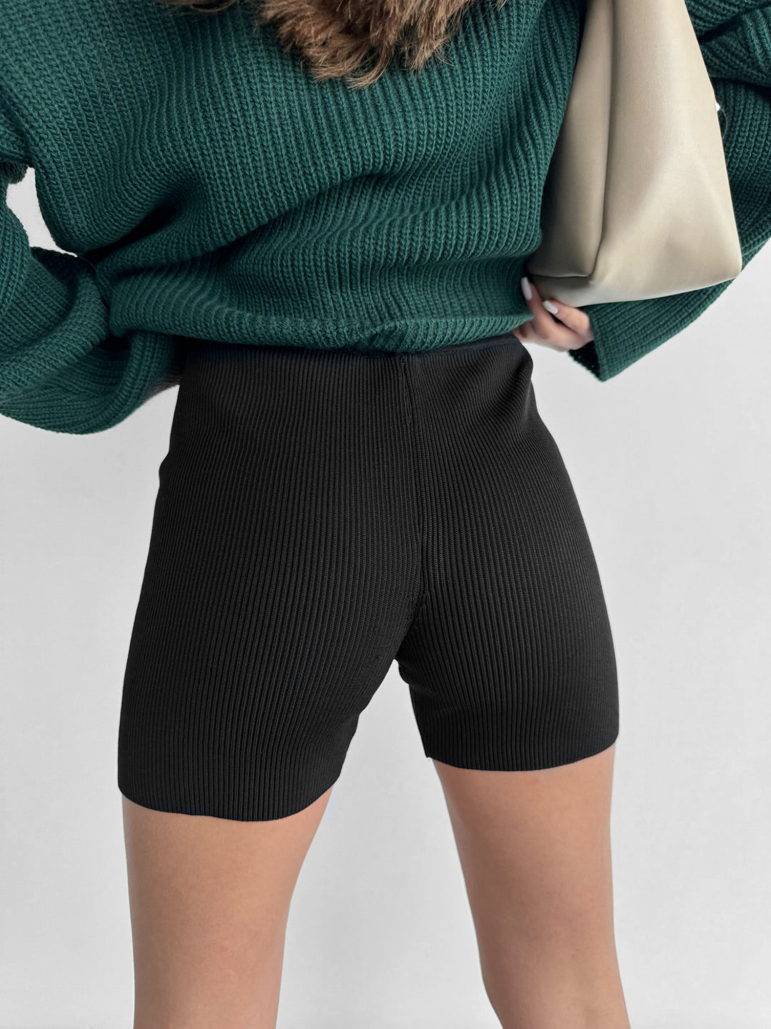 Seamless Ribbed Shorts - Black
