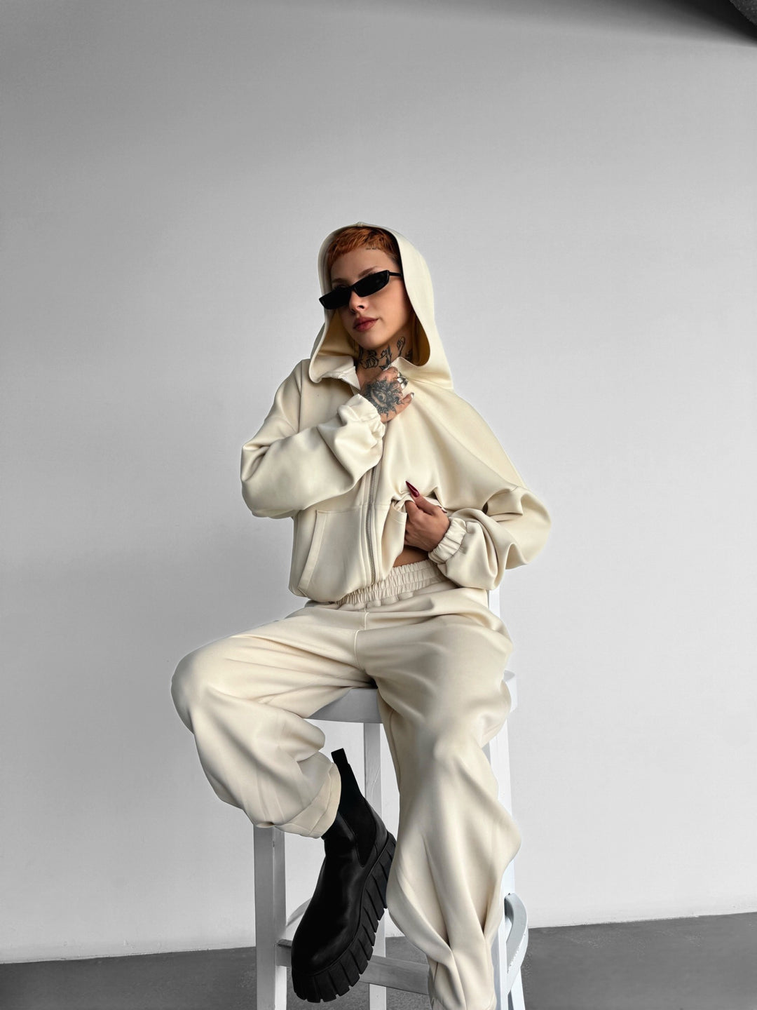 Chic Jogger Trousers - Beige