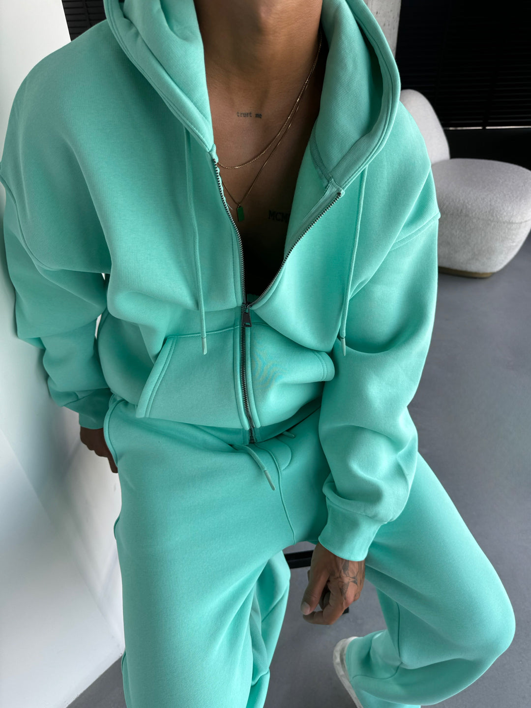 Oversize Basic Zipper Hoodie - Beveled Glass