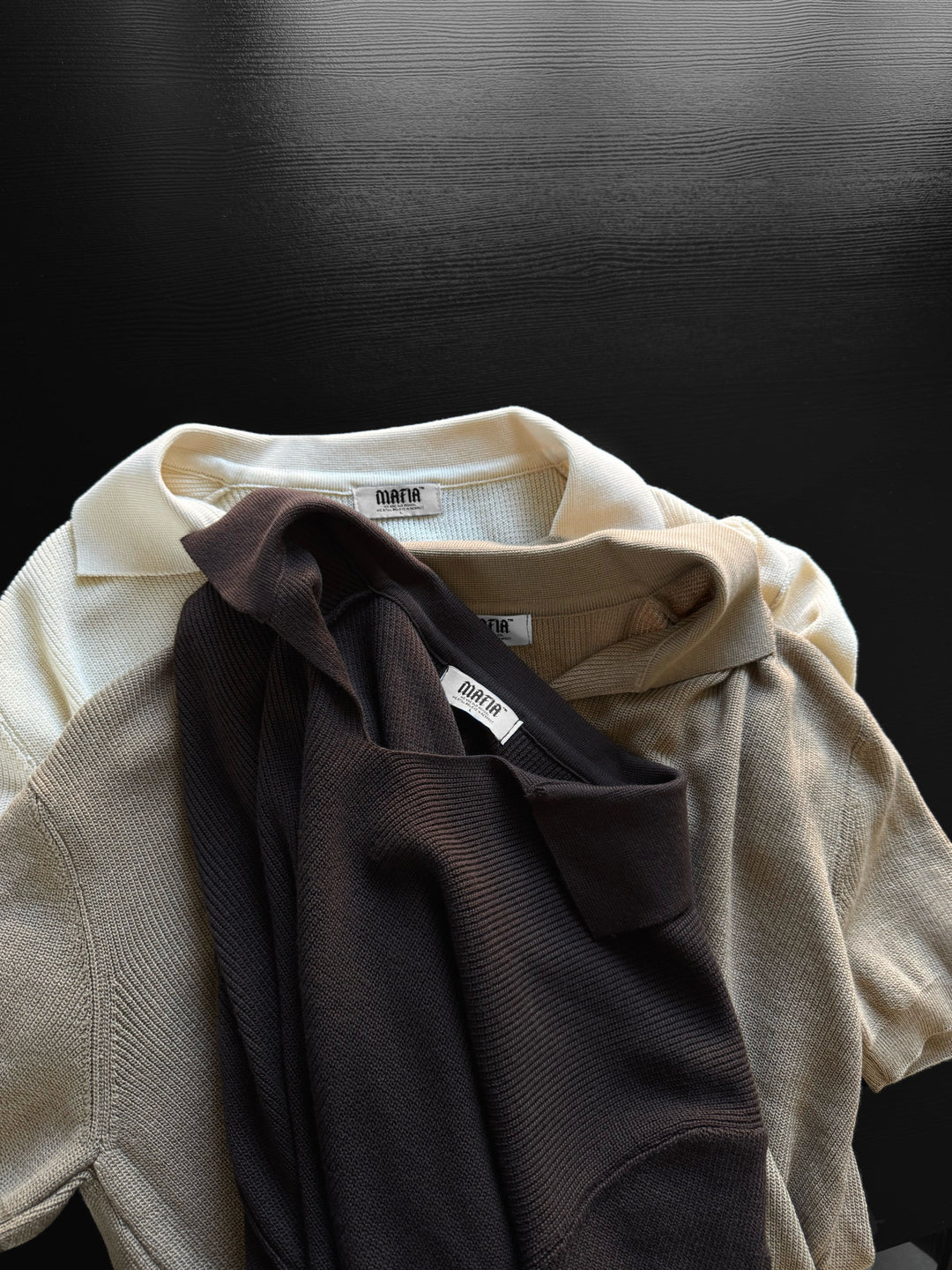 Loose fit fine knit collar T-Shirt - Dark Brown