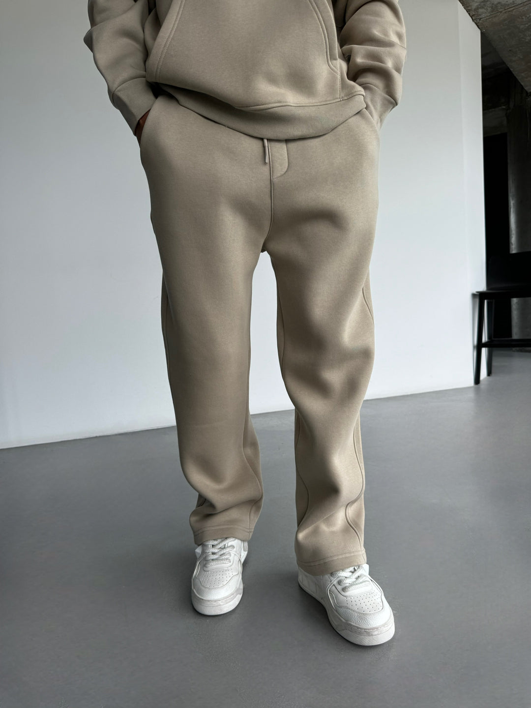 Basic Trousers - Simply Taupe