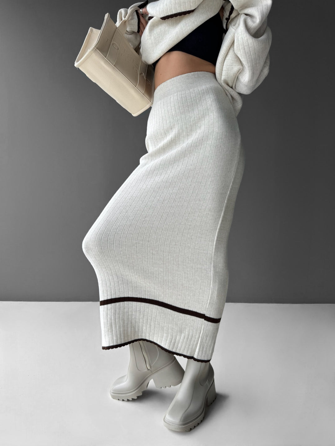 Midi Knit Line Skirt - Cremé