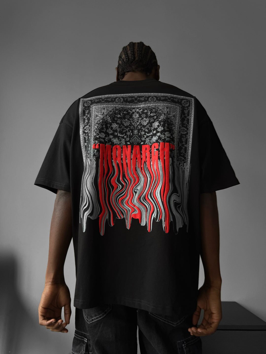 Oversize "Monarch" T-Shirt - Black and Bordeaux