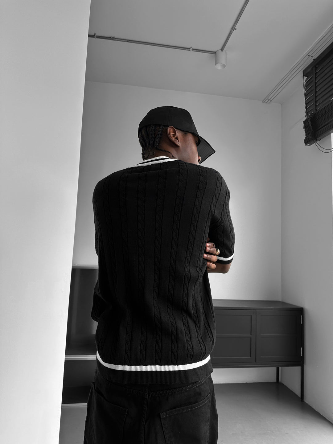Regular Fit Braid Knit T-shirt - Black
