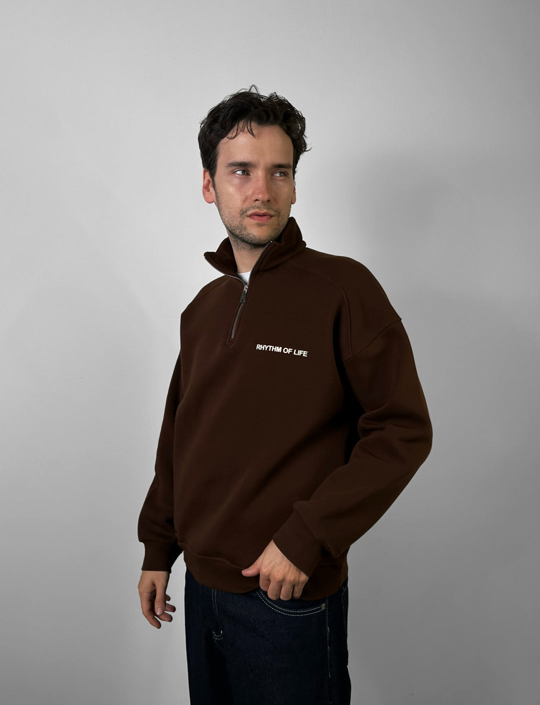 Oversize Half-Zip Motto Sweatshirt - Brown