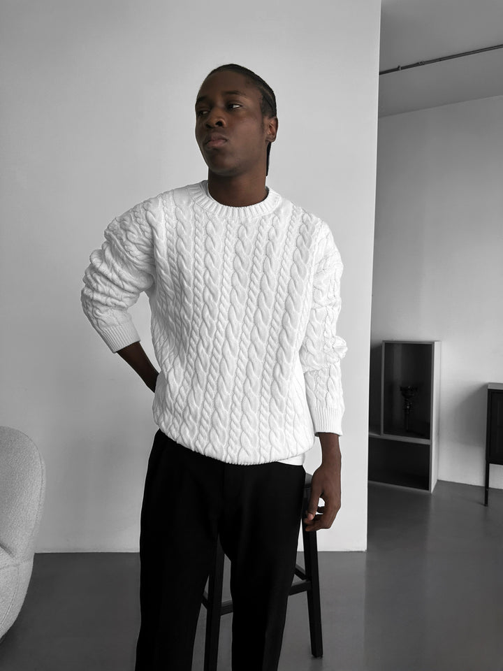 Oversize Knit Braid Sweater - White