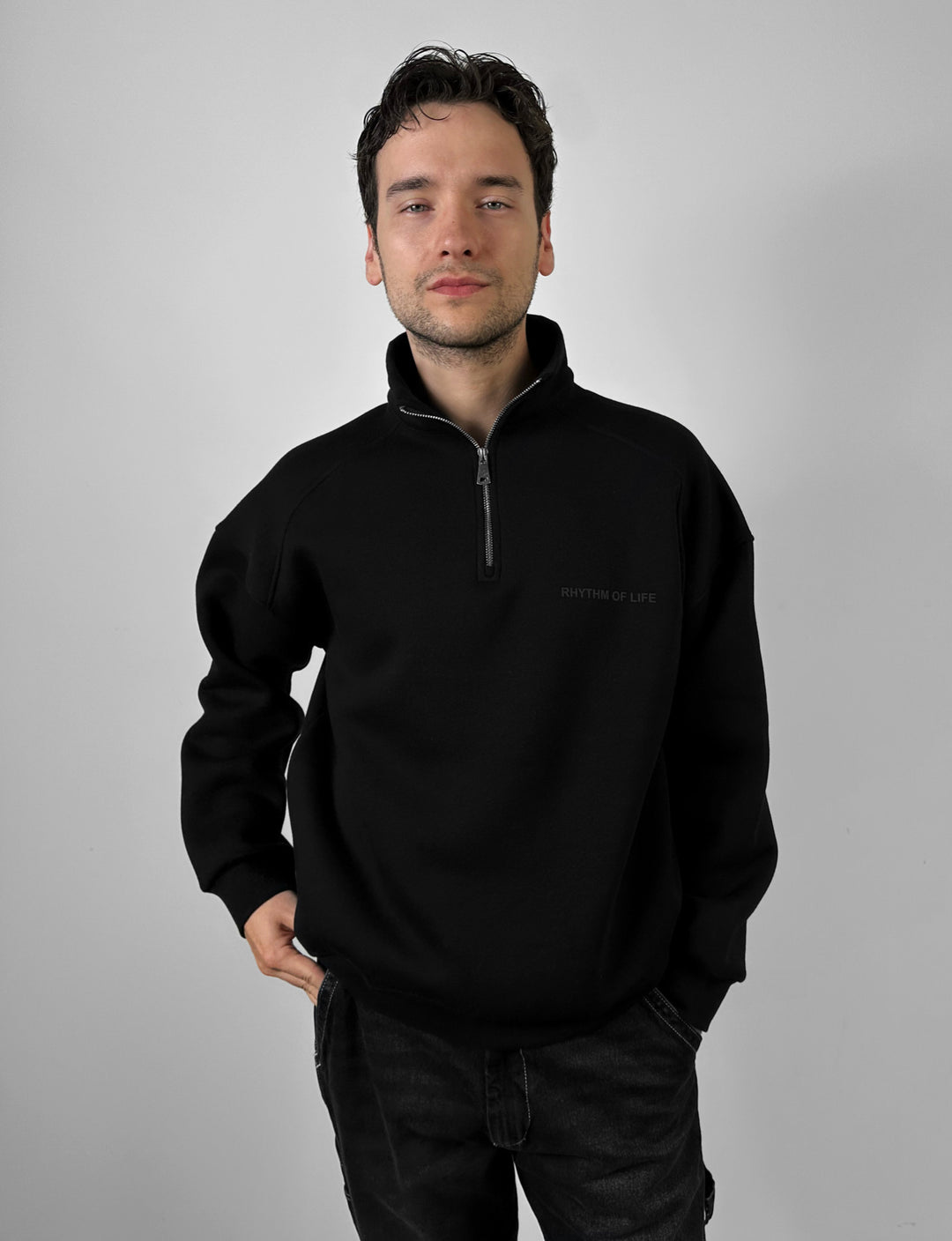Oversize Half-Zip Motto Sweatshirt - Black