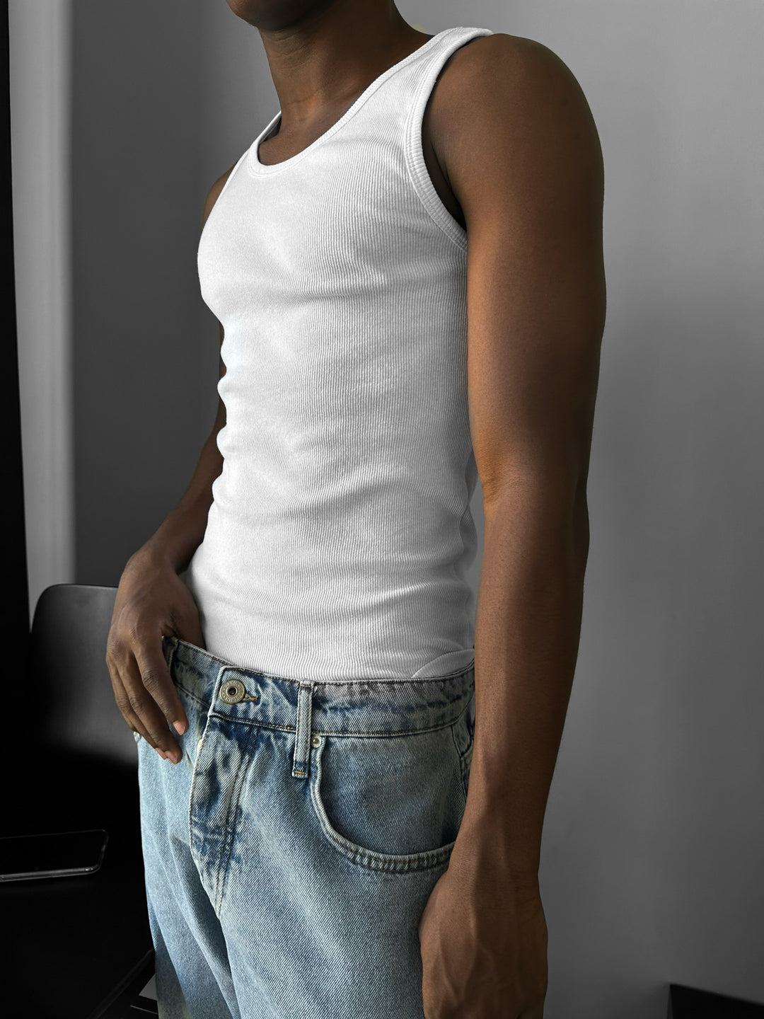 Slim Fit Basic Tanktop - White