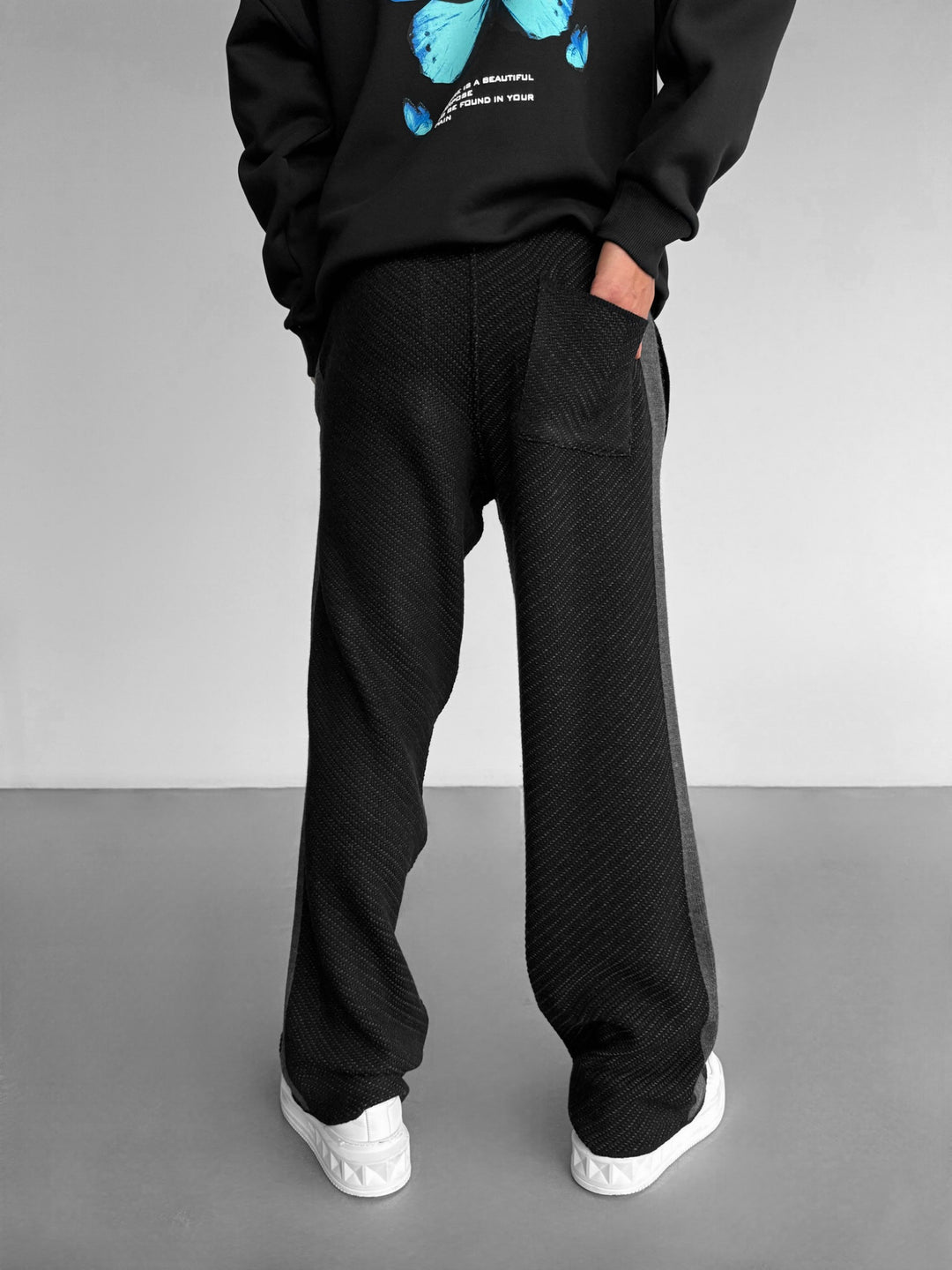 Loose Fit Grey Seam Knit Trousers - Black