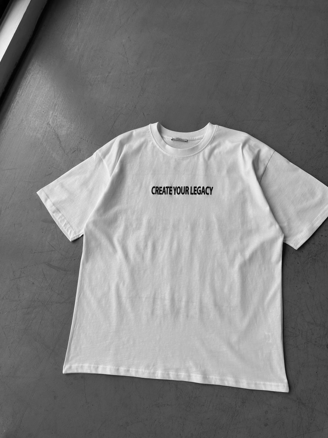 Oversize Legacy T-shirt - Ecru