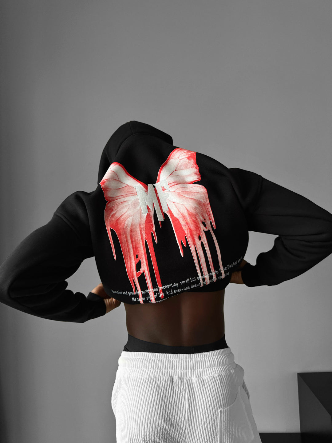 Oversize 'Like a Butterfly' Hoodie - Black