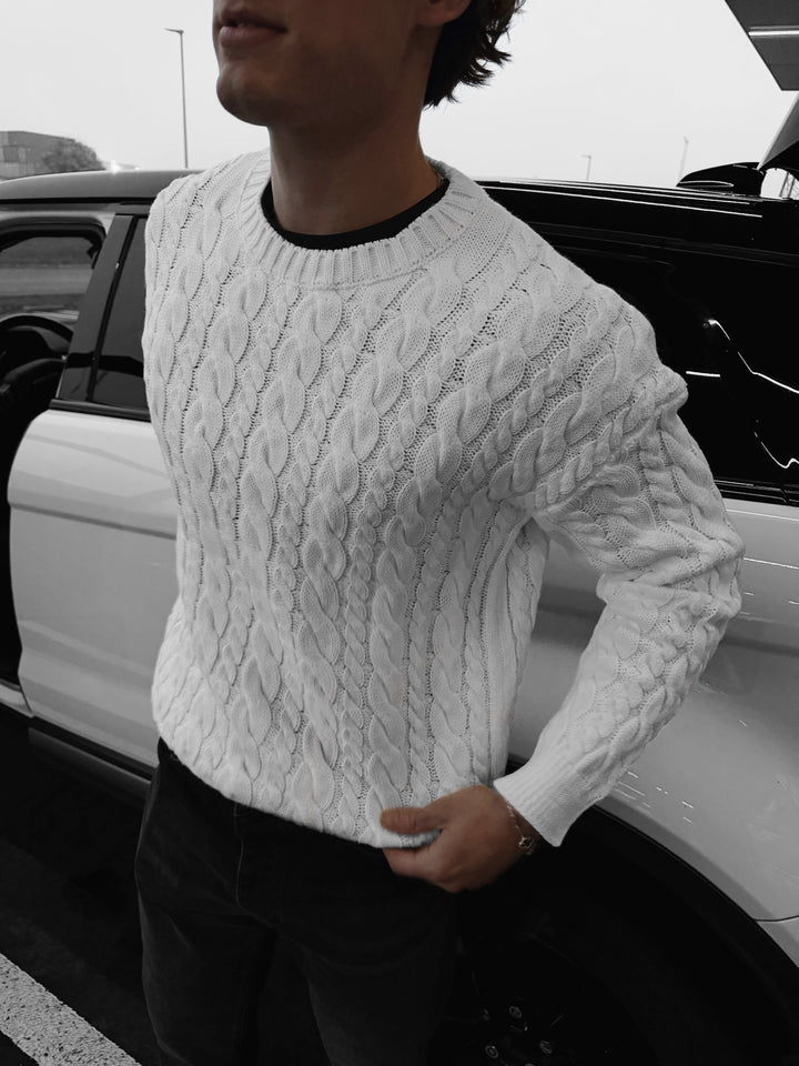 Oversize Knit Braid Sweater - White