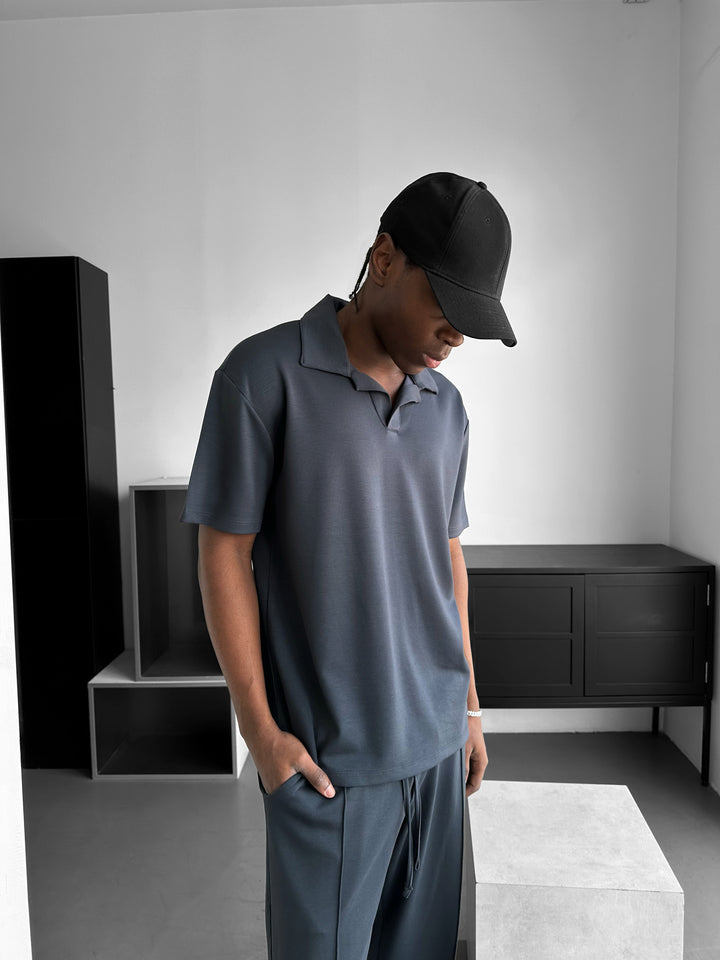 Loose Fit Polo T-shirt - Stormy Weather