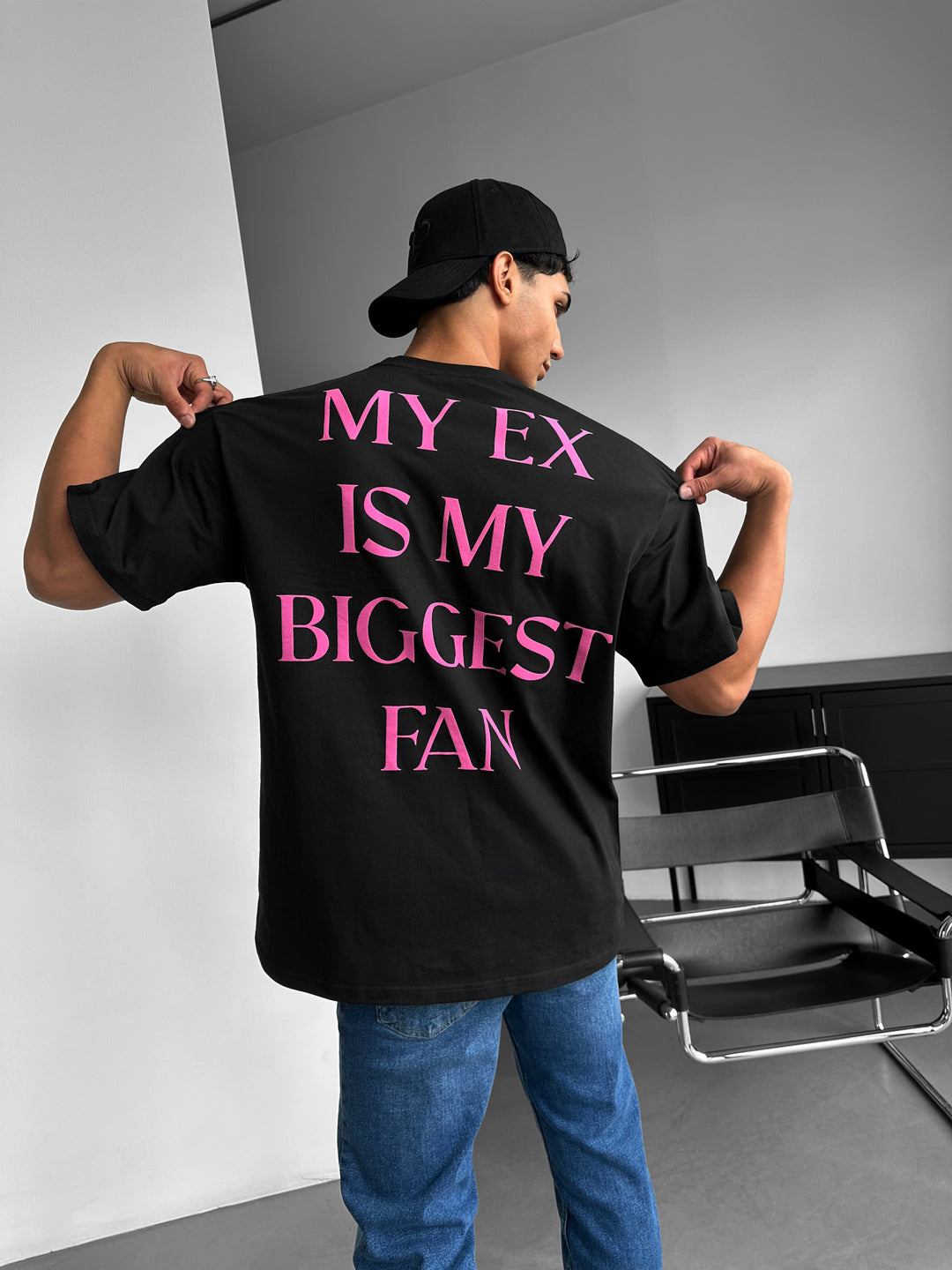 Oversize "EX" T-Shirt - Black and Lila