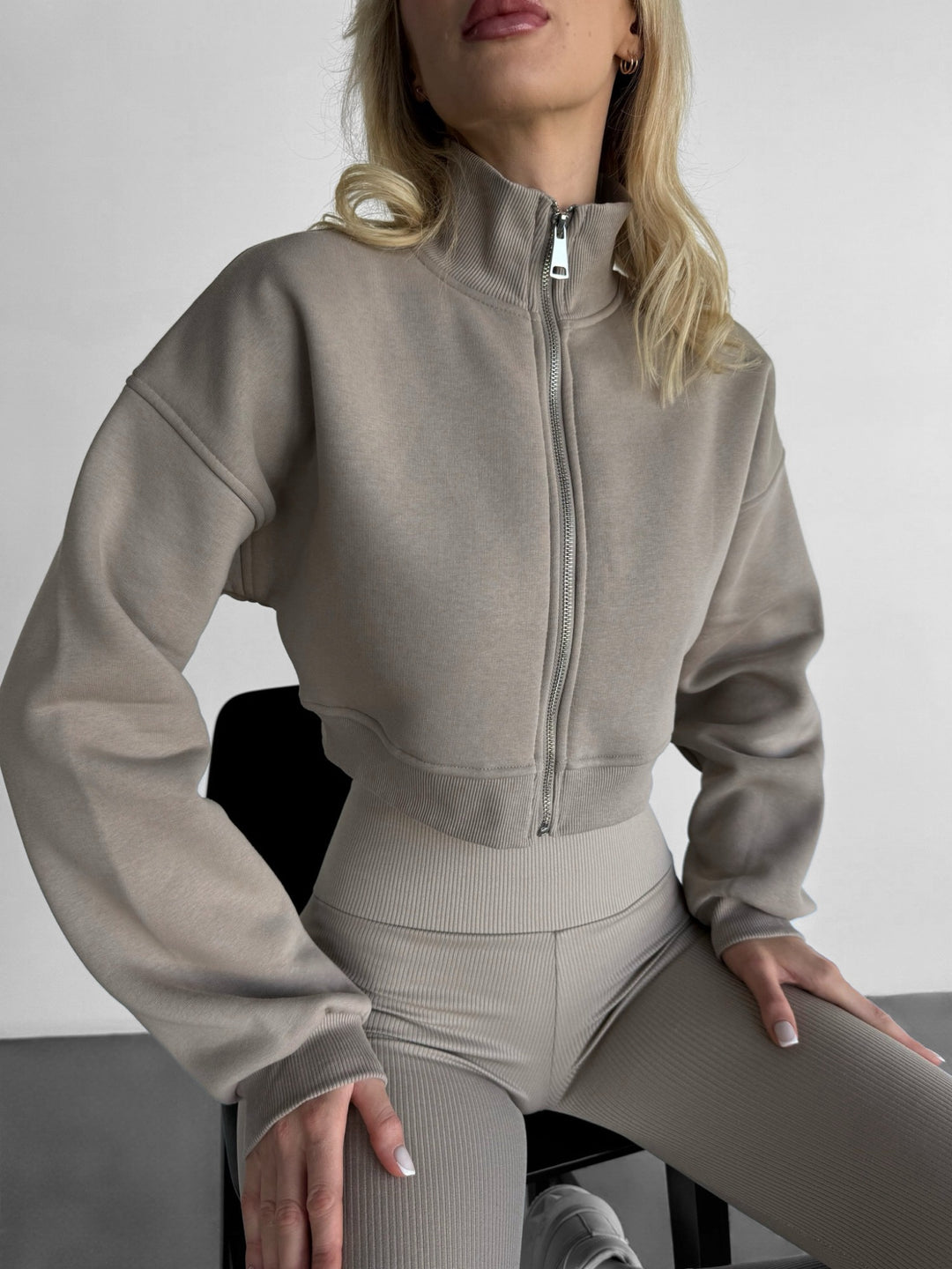 Short Women Zipper Pullover - Light Grey
