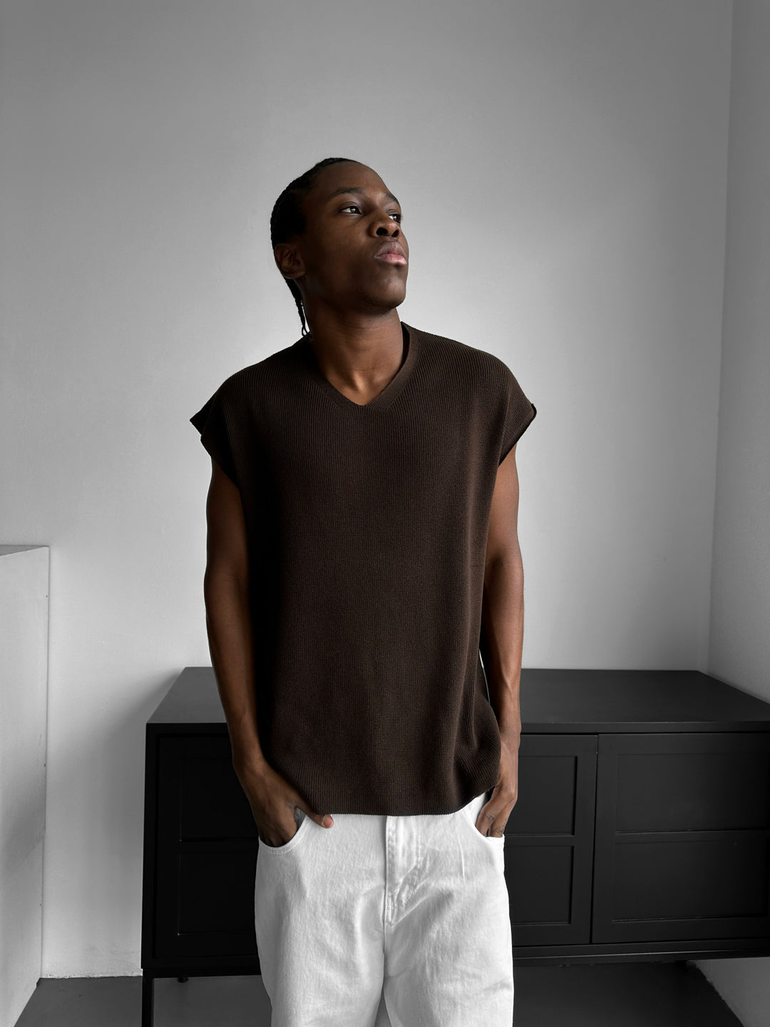 Oversize rolled Edge Knit Tanktop - Dark Brown