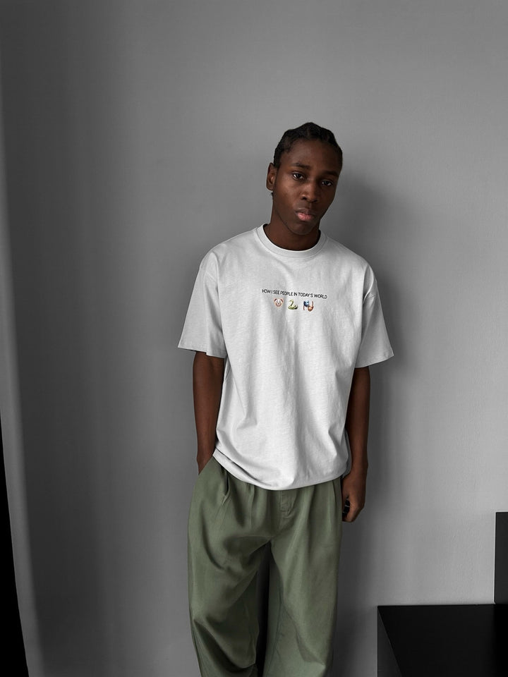 Oversize "Today's World" T-Shirt - Grey