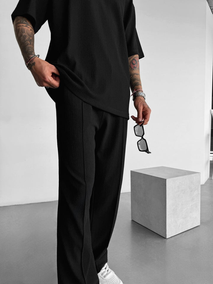 Plissee Textured Trousers - Black