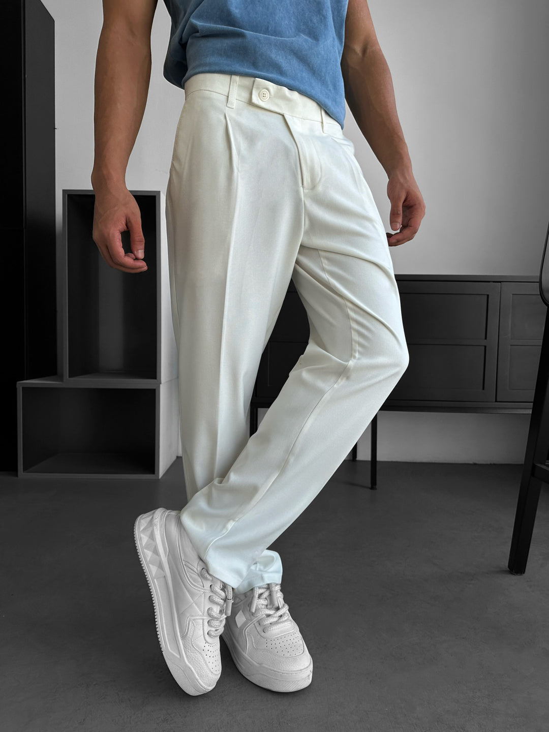 Relaxed Fit Trousers - Ecru