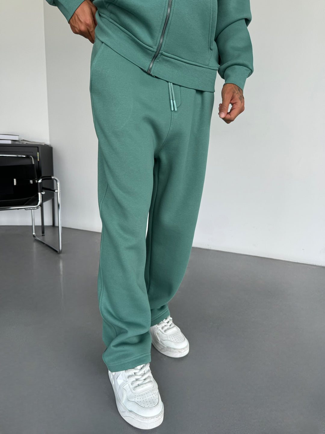 Basic Trousers - Faded Green