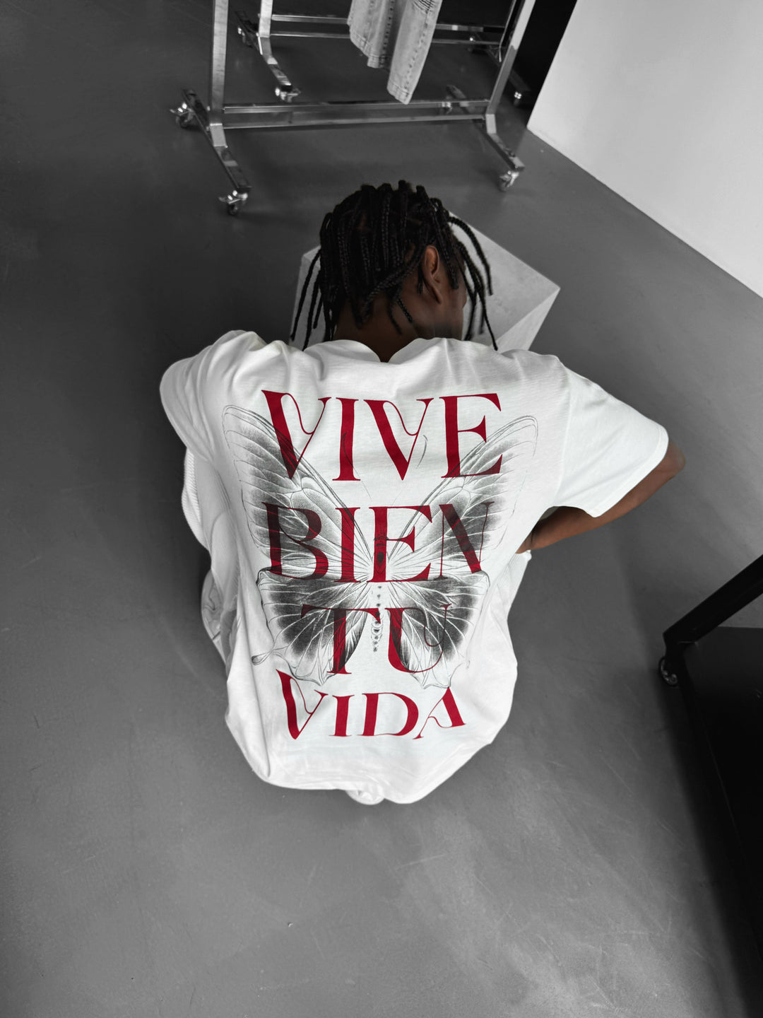 Oversize "Vive Bien Tu Vida" T-Shirt - Ecru