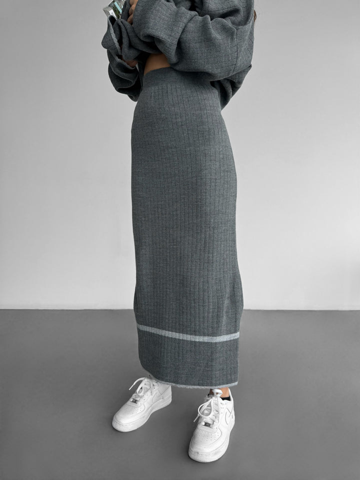 Midi Knit Line Skirt - Grey