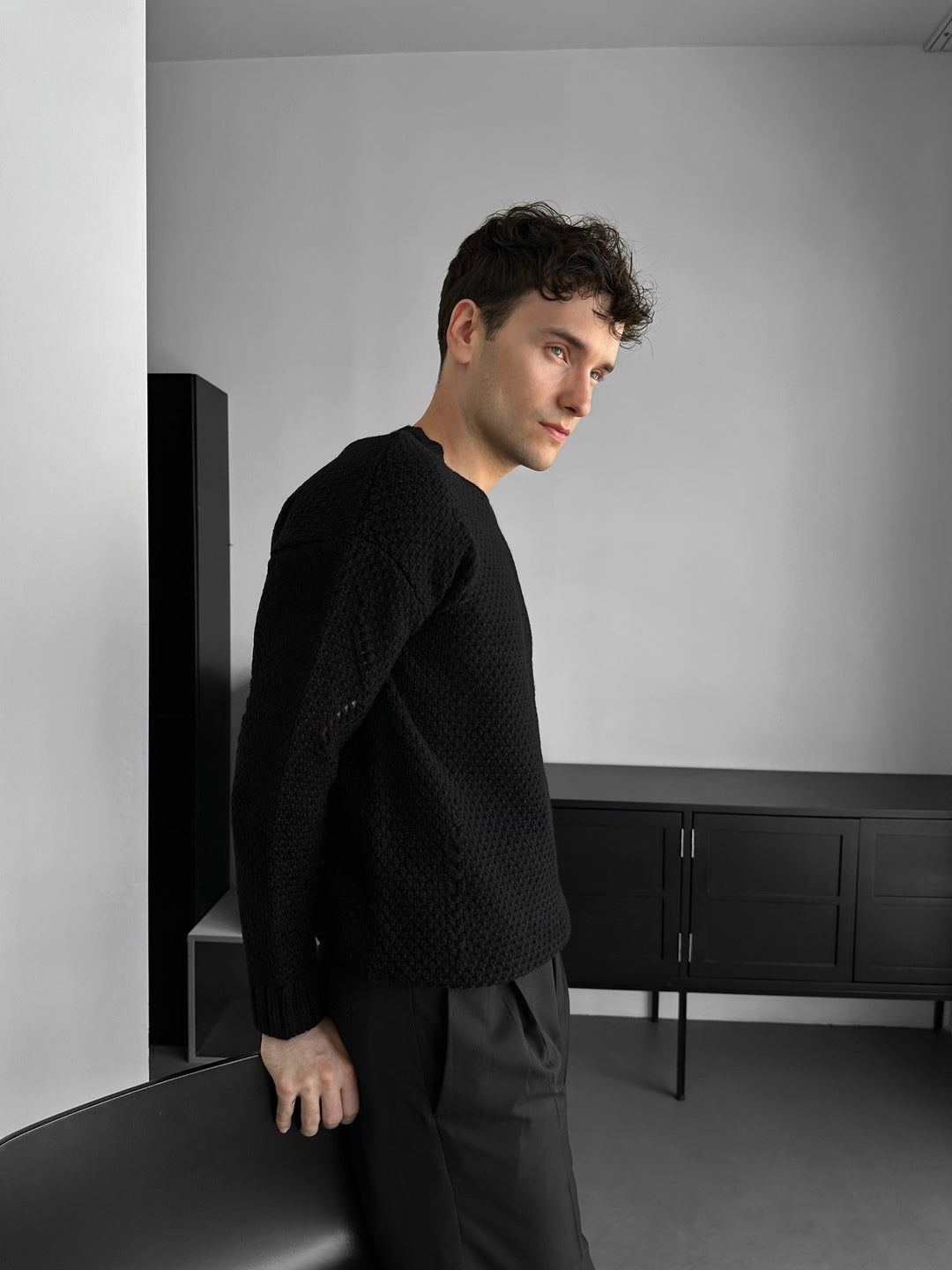 Regular Fit Textured Torn Sweater - Black