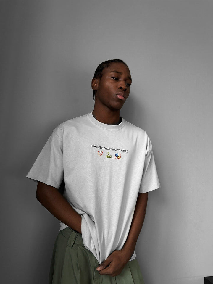 Oversize "Today's World" T-Shirt - Grey