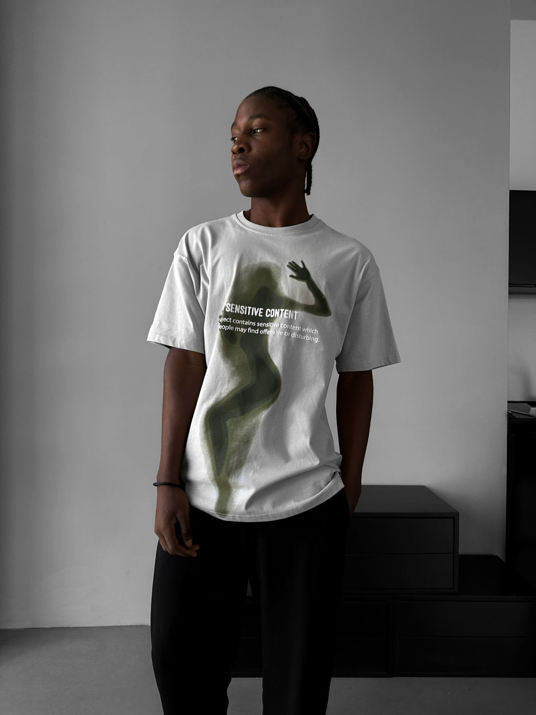 Oversize Sensitive Content T-Shirt - Grey