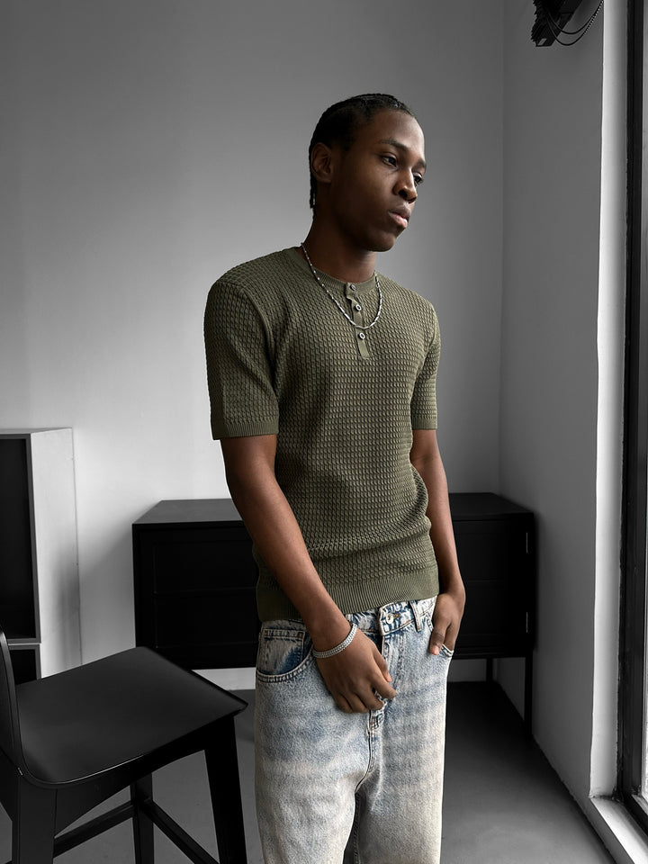 Regular Fit Waffle Button T-shirt - Khaki