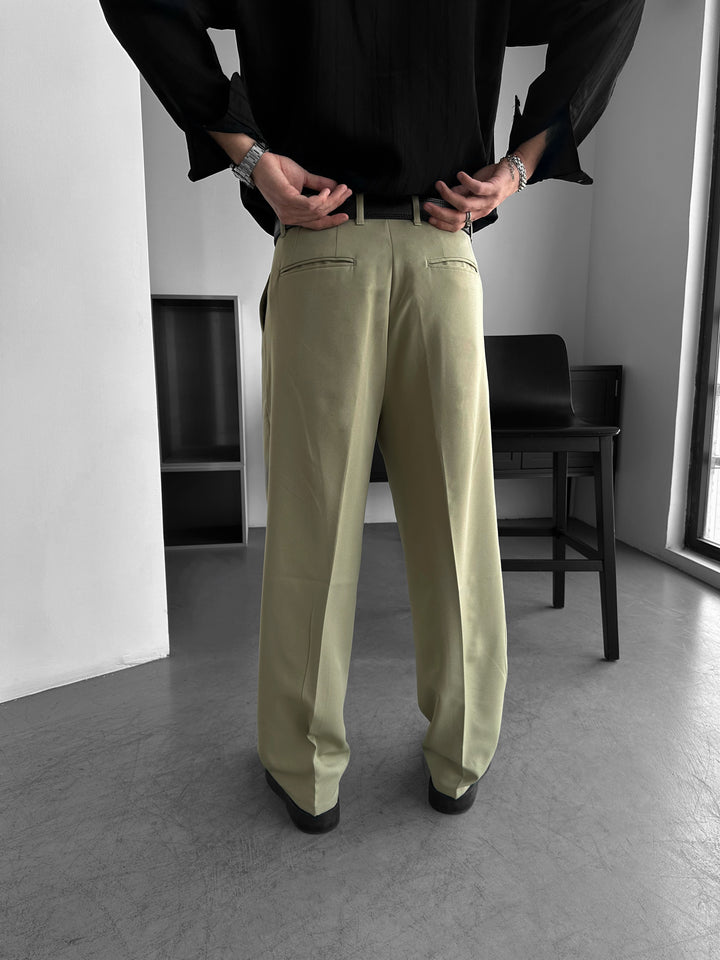 Loose Fit Pleated Trousers - Green