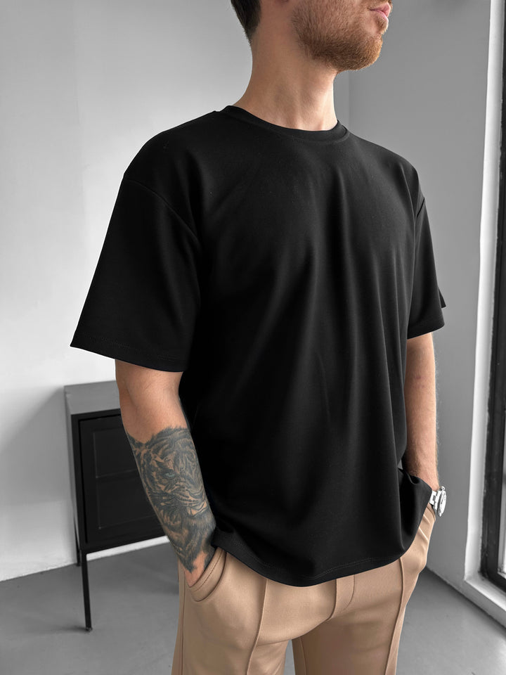 Loose Fit Basic T-shirt - Black
