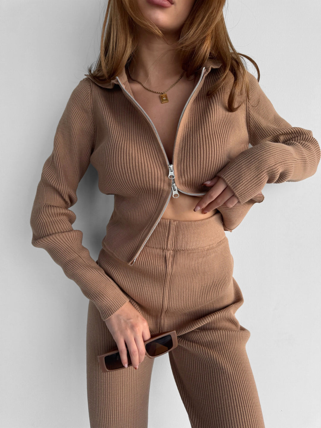Collar Zipper Sweater - Brown