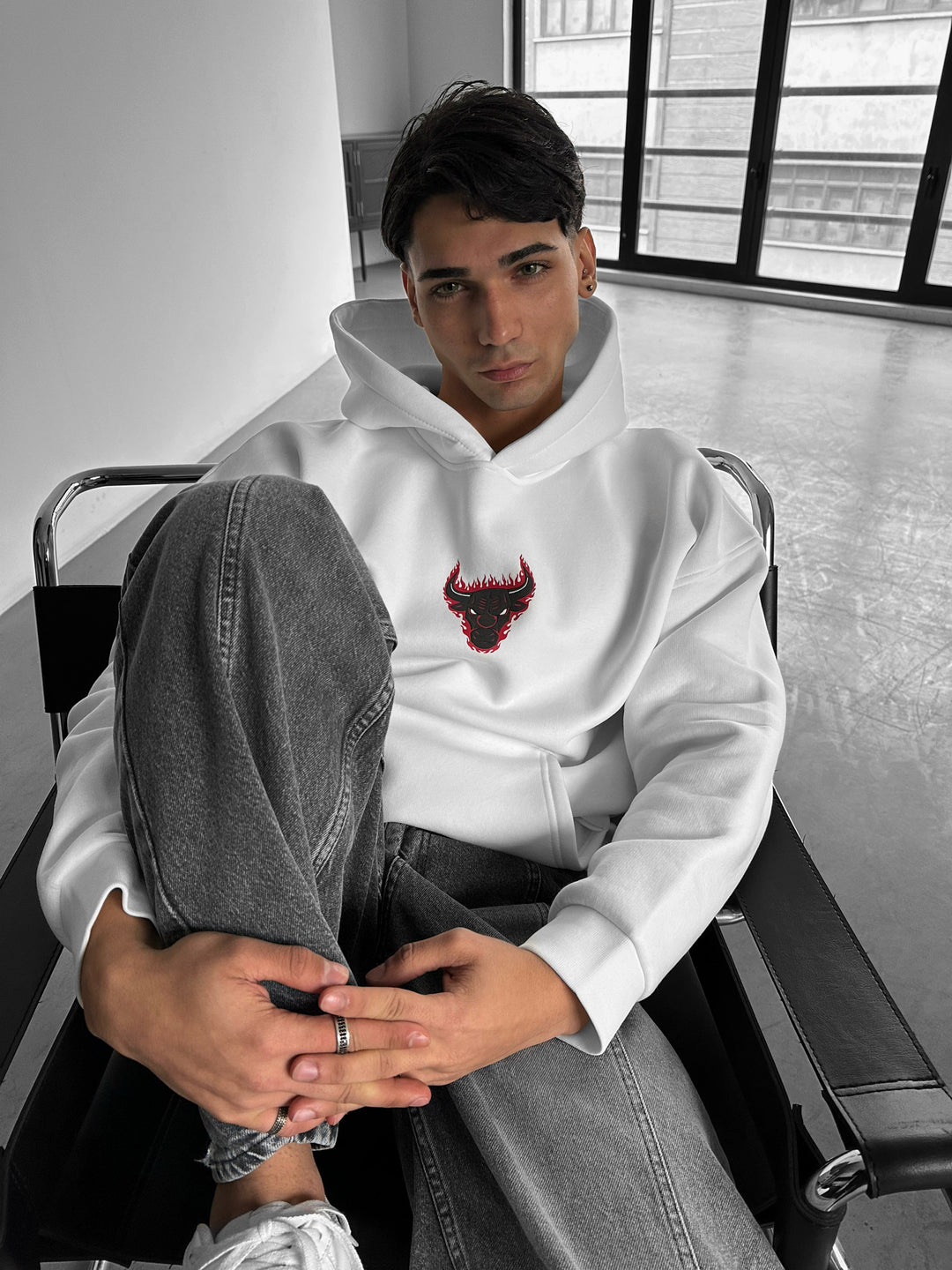 Oversize Bull Fearless Hoodie - White