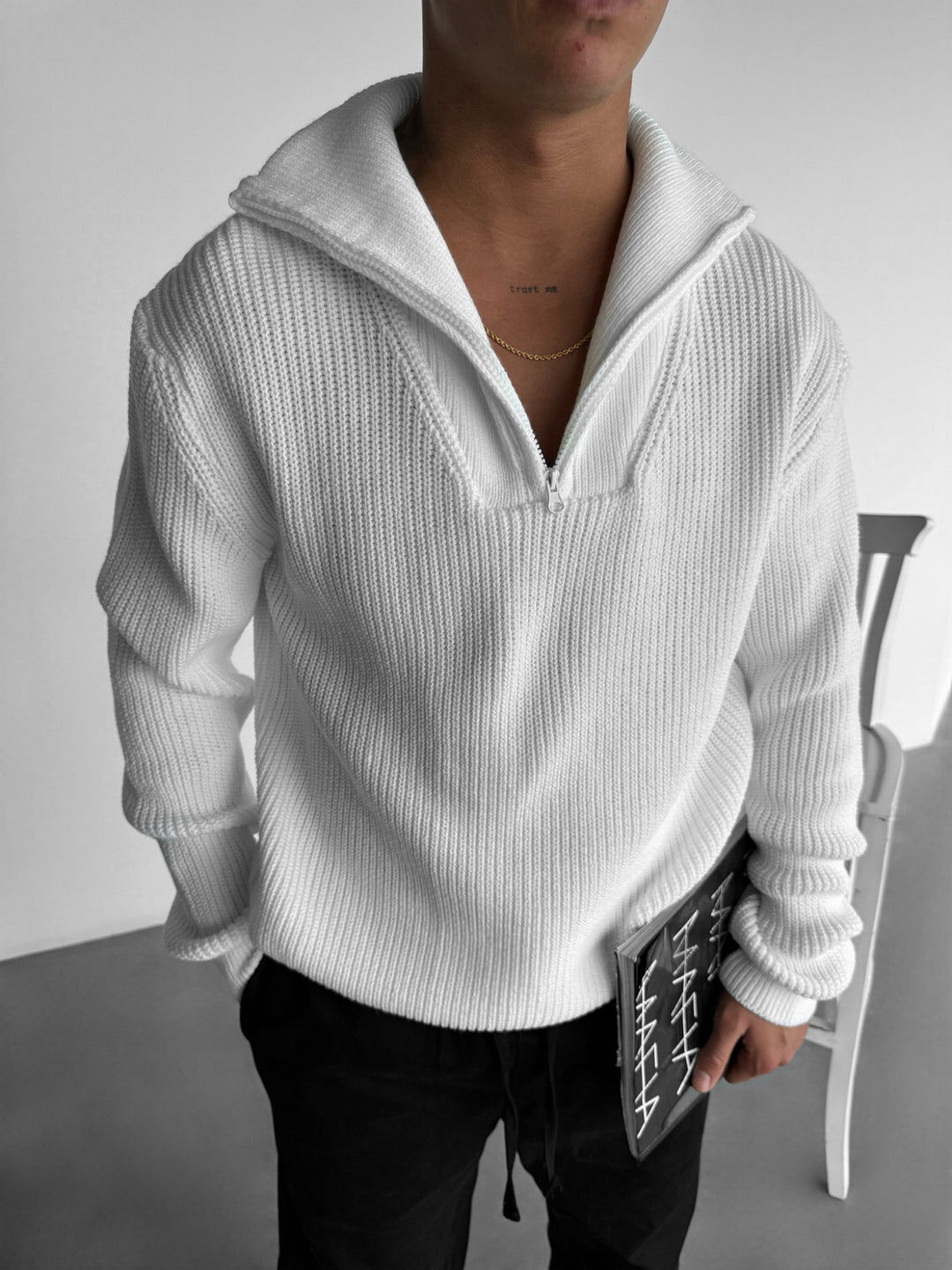 Oversize Collar Zipper Knit Sweater - White