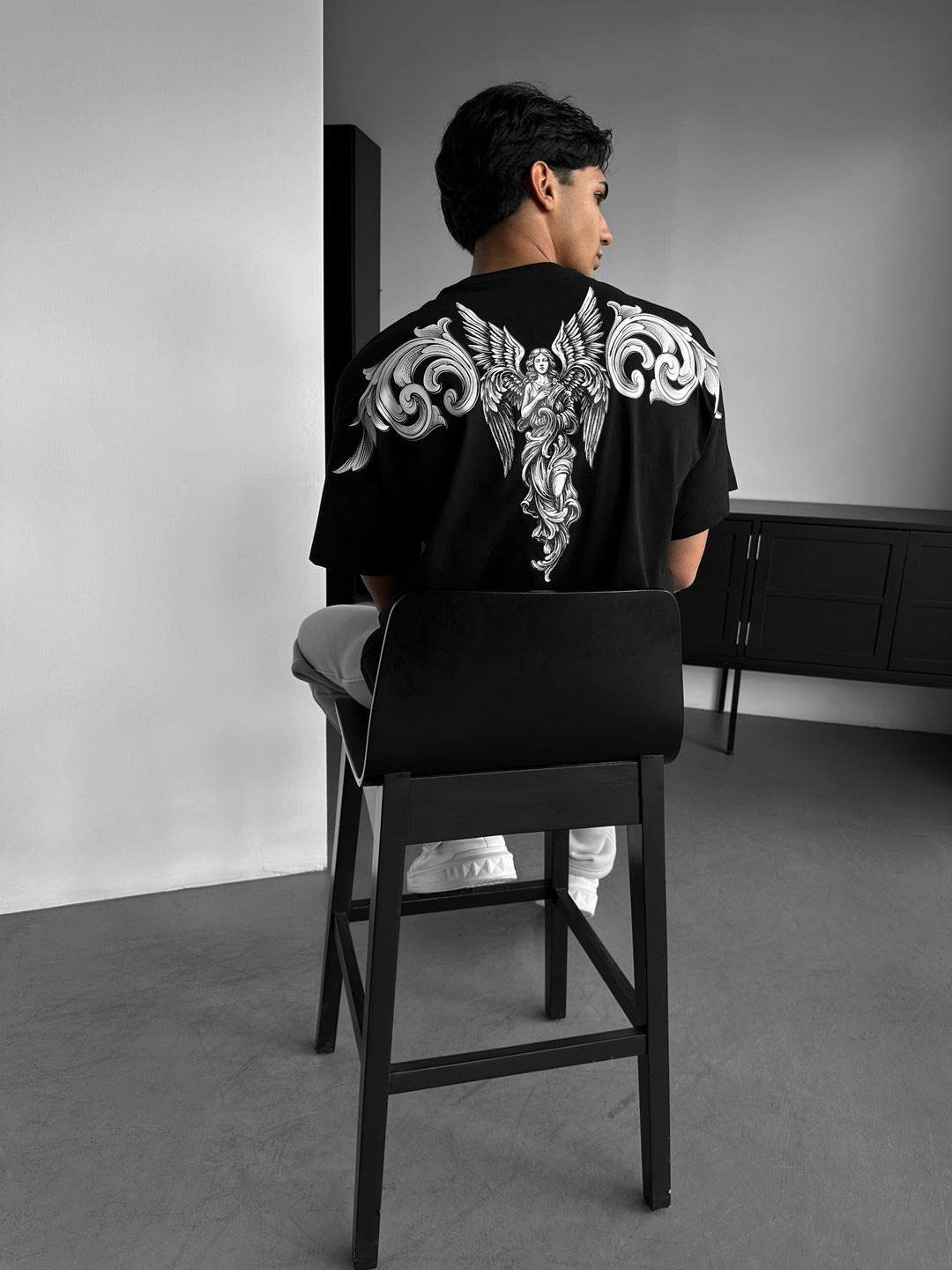 Oversize Sky Angel T-shirt - Black