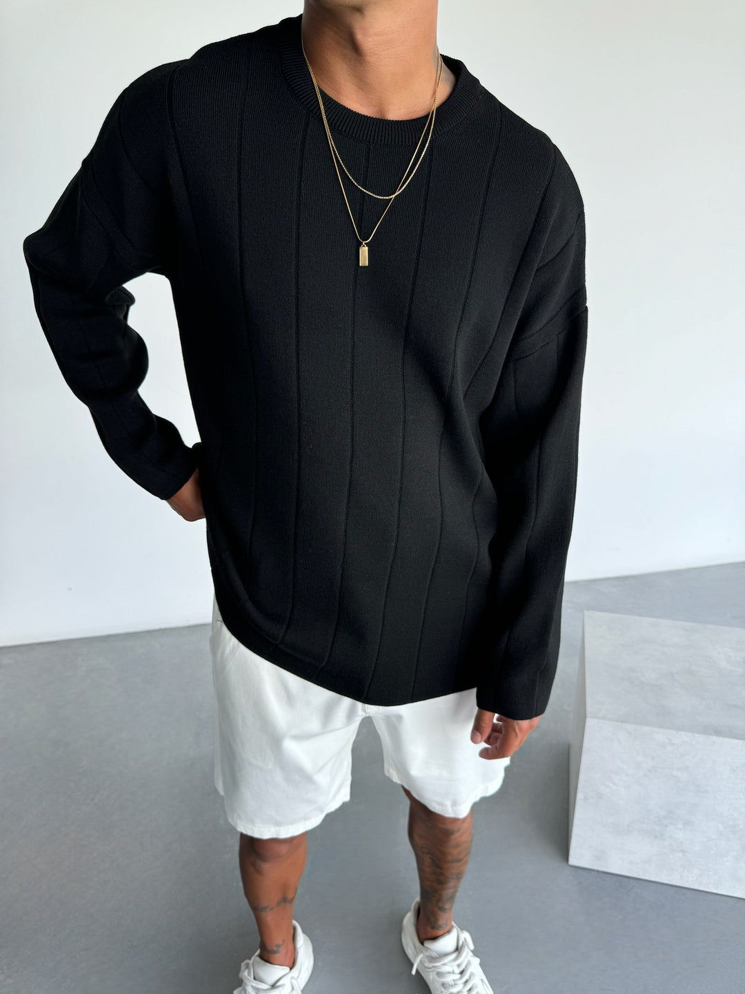 Oversize Lines Knit Sweatshirt - Black