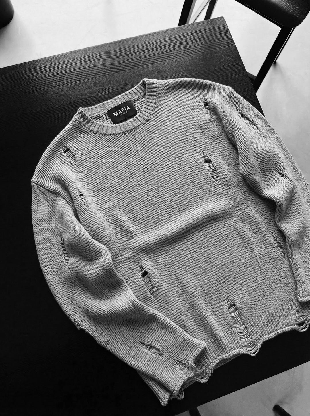 Oversize Torn Sweater - Grey